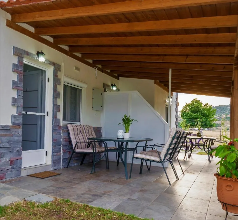 House Haratsi Apartment Kriaritsi Greece