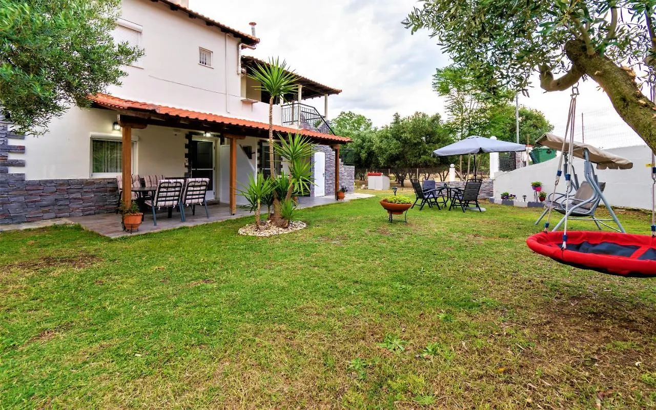 House Haratsi Apartment Kriaritsi 0*,  Greece